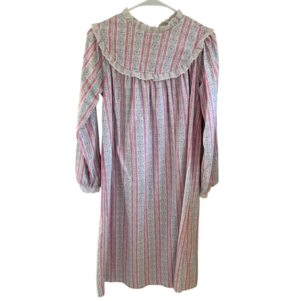 Lanz of Salzburg Girls Pink Floral Hearts Flannel Nightgown Size XL (14/16)